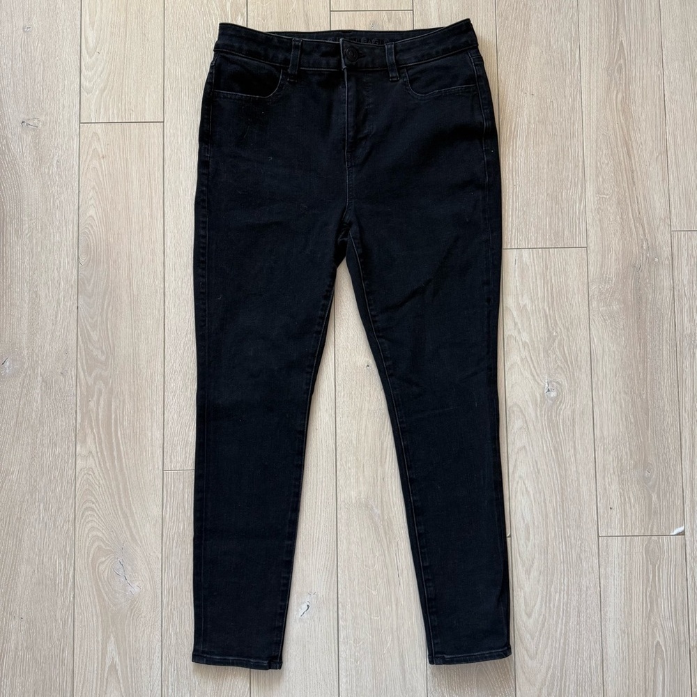 American Eagle Outfitters The Dream Jean in Black Women’s Size 10 Short